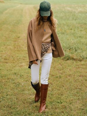 Bora Cape in Glen Plaid