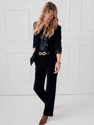 Lainie Velvet Blazer