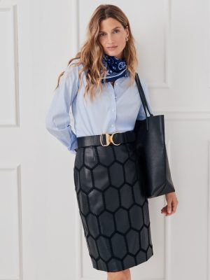 Lennox Vegan Leather Skirt in Honeycomb