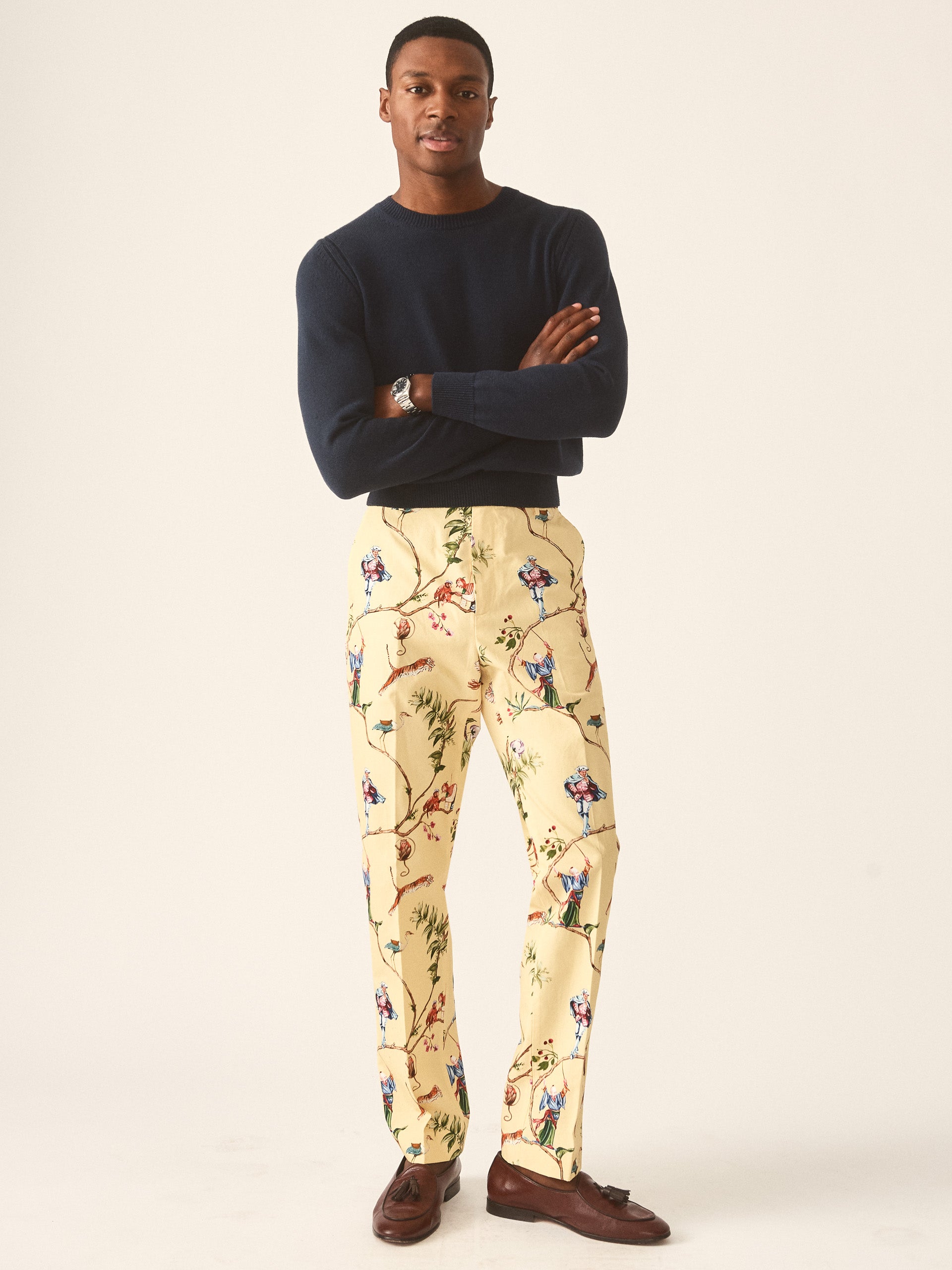 oxford_0224976259_garden_spectacle_yellow_multi_rodrick_0197961022_navy_063_8131429a-8470-440d-9e96-85a40e8c0dbc-1