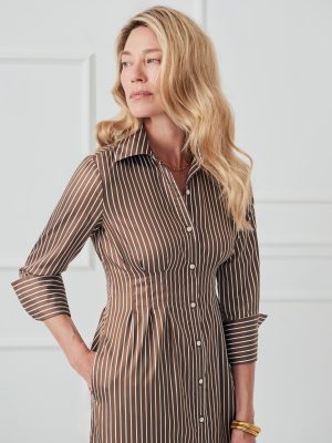 Whit Dress in Stripe